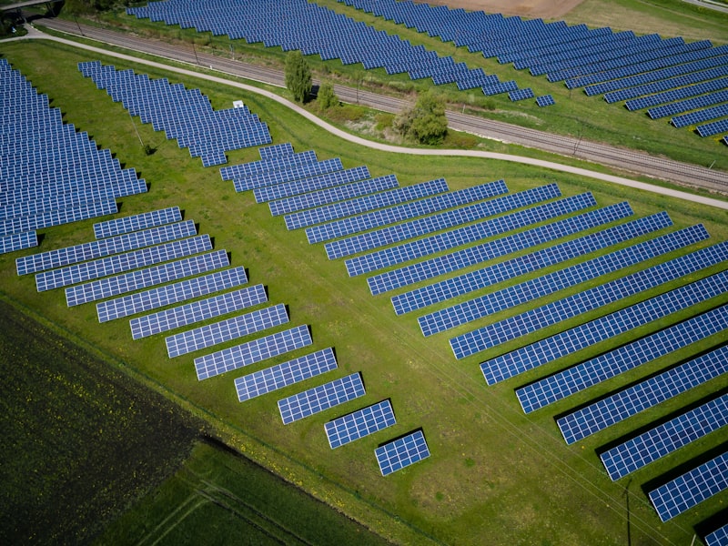 Energy communities: when a neighbourhood shares its rooftops